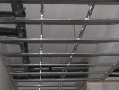 輕鋼龍骨 輕鋼龍骨